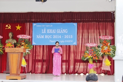 Tưng bừng lễ Khai giảng năm học 2014 – 2015 tại trường THPT Thạnh Lộc