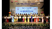 Thành phố Hồ Chí Minh vinh danh 50 cán bộ quản lý, giáo viên đạt giải thưởng Võ Trường Toản lần thứ 23 năm 2020 - Văn Phòng Sở